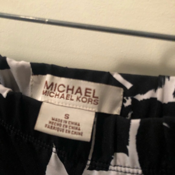 Michael Kors asymmetrical skirt - Picture 3 of 3